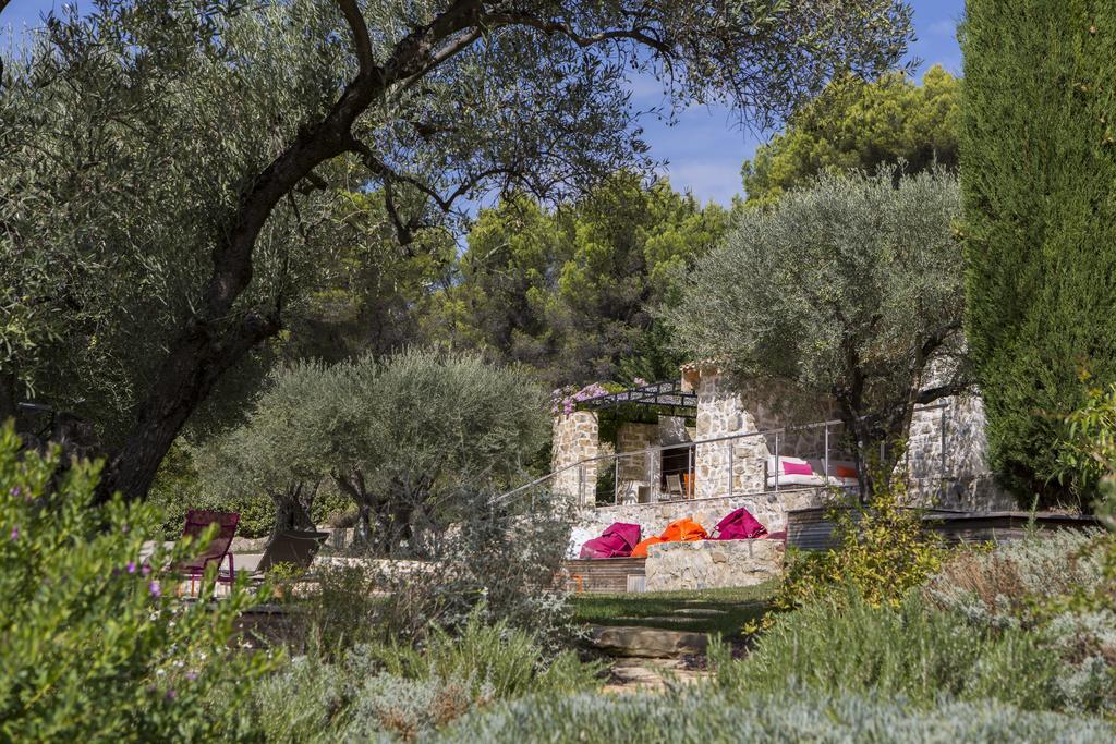Mas Des Avelines Villa Le Brulat Exterior photo