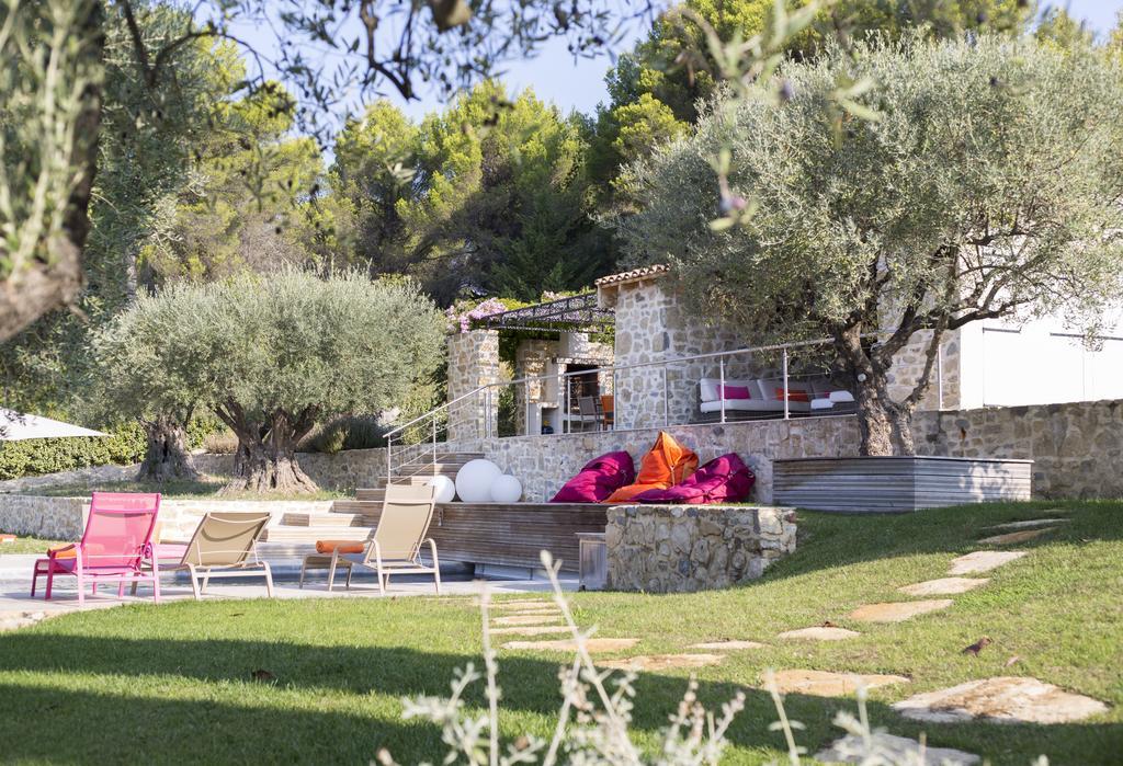 Mas Des Avelines Villa Le Brulat Exterior photo