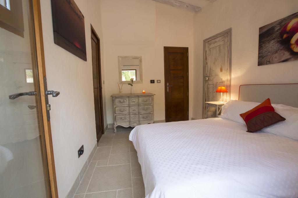 Mas Des Avelines Villa Le Brulat Exterior photo